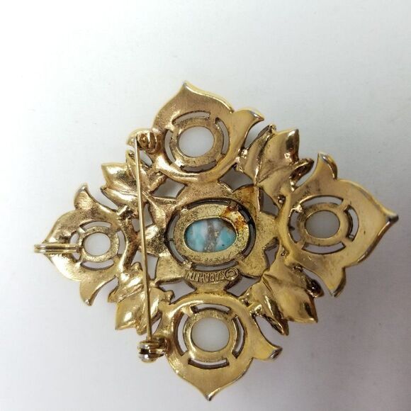 Vintage Sarah Coventry Large Pendant Brooch, Gold Tone Blue Cabochon Faux Pearl - Picture 3 of 7